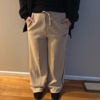 Guest review image 2 of 3, zoom in