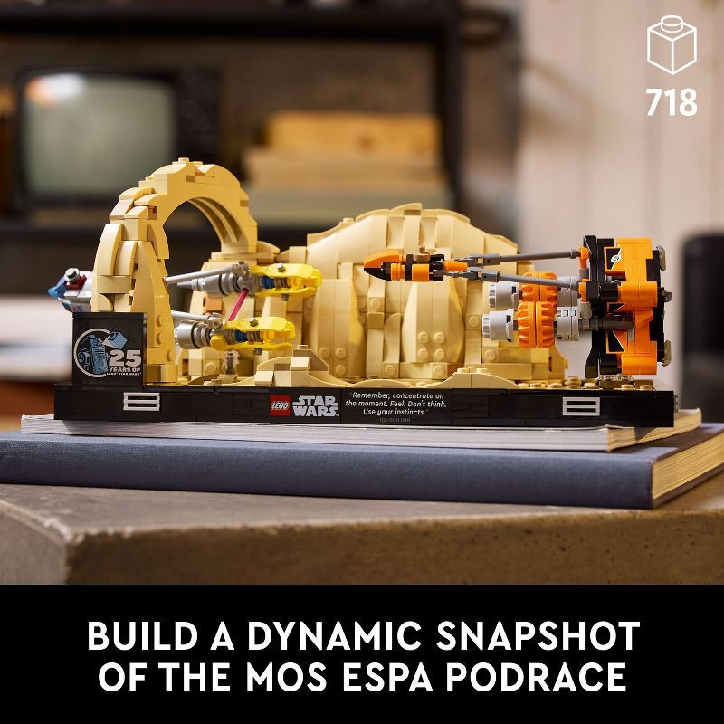 LEGO Star Wars Mos Espa Podrace Diorama Build and Display Set 75380, 3 of 7