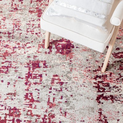 Vintage Chic Beige/Wine Synthetic 3' x 5' Area Rug