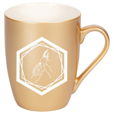Elanze Designs 10 Ounce Ceramic Decorative Laser Engraved Geometric Design Giftable Novelty Tea Coffee Cup Mug Vegas Gold Hercules Beetle