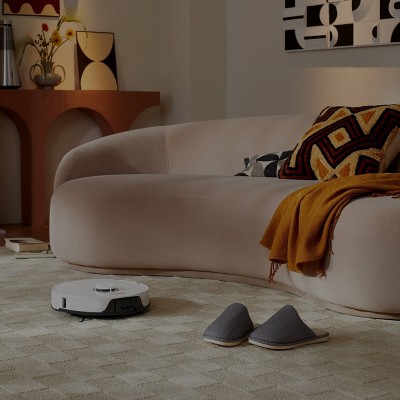 Roborock S8 White Cordless Robot Vacuum and Mop with Smart Mapping