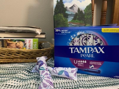 Tampax Pearl Tampons Ultra Absorbency with Leakguard Braid, Unscented,  32Count