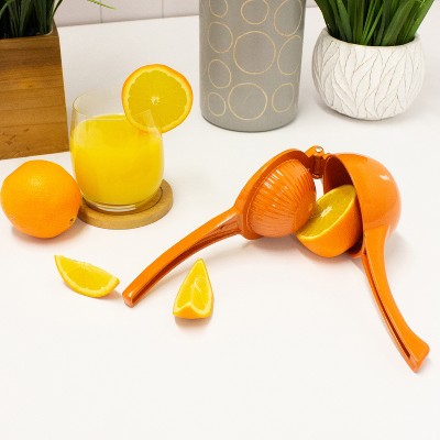 BergHOFF Green and Orange Cast Aluminum Citrus Squeezer Set