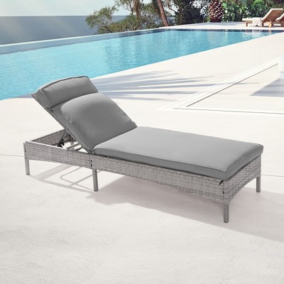 Sonkuki Patio Lounge Chaise Chair with Gray Wicker Weather-Resistant Chair