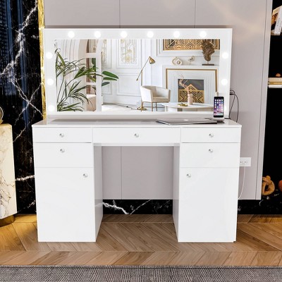 Georgina Lighted Makeup Vanity - Boahaus