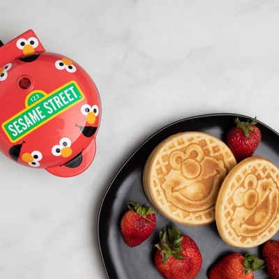 Uncanny Brands Sesame Street Elmo Single Sandwich Maker : Target