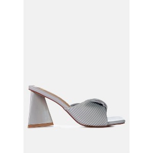 Cupid Kiss Pleated Twist Strap Sandals Women - 1 of 4