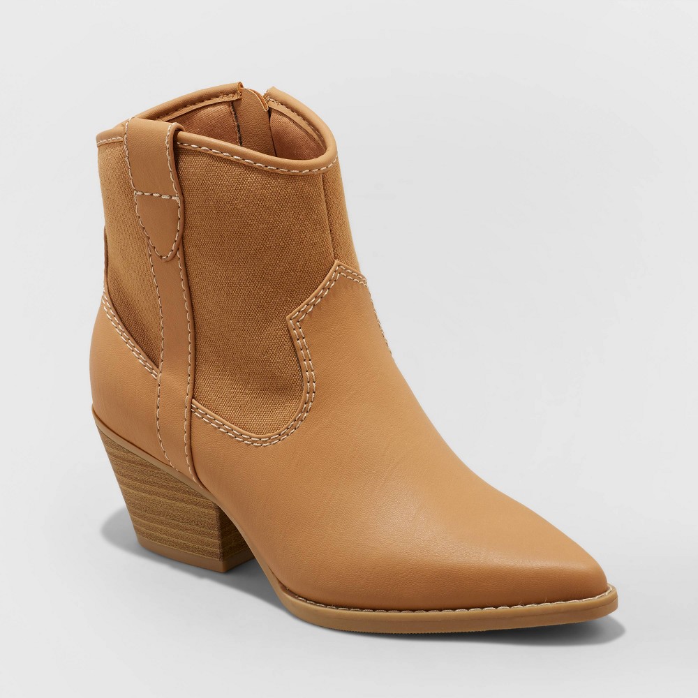 Women's Kay Western Boots - Universal Thread™ Tan 8