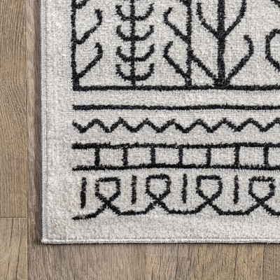 Easy-Care Reversible Gray Synthetic Area Rug, 4' x 6'