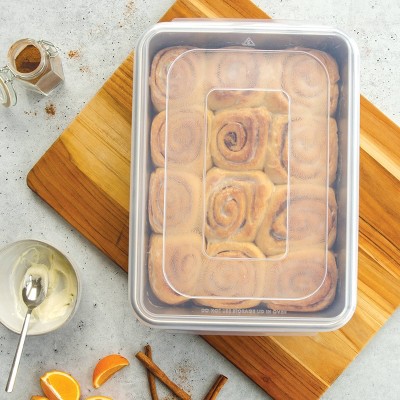 Nordic Ware 9x13 Aluminum Pan with Lid Silver