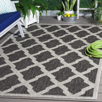Gray Geometric Hand-Knotted Synthetic Indoor/Outdoor Rug