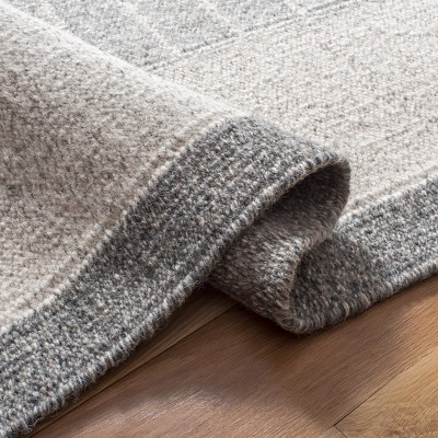 Ivory and Grey Handwoven Wool Kilim Area Rug, 3' x 5'