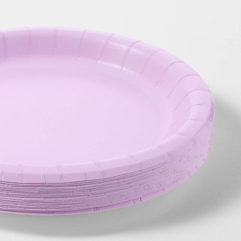 20ct 8.5&#34; Disposable Dinner Plates Light Purple - Spritz&#8482;, 3 of 4