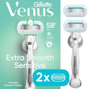 Venus Deluxe Smooth Sensitive Women's Razor + 2 Razor Blade Refills - 1 of 4
