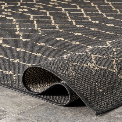 Charcoal Moroccan Trellis Indoor/Outdoor Synthetic Area Rug