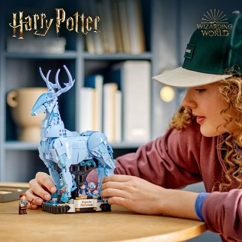 LEGO Harry Potter Expecto Patronum Build and Display Set 76414, 3 of 8