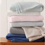 Great Bay Home Cotton Super Soft All-Season Waffle Weave Knit Blanket
