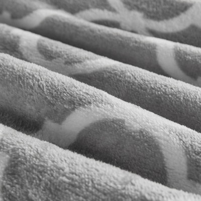 Madison Park Ogee Oversized Grey Plush Throw