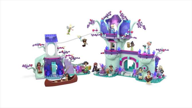 LEGO Disney The Enchanted Treehouse Disney Celebration Set 43215, 2 of 7, play video