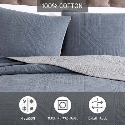 Casual Comfort King Cotton Quilt Set in Washed Denim Blue with Reversible Chrome Gray
