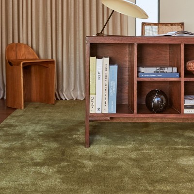 Handmade Verdant Green Wool and Viscose 8' x 10' Area Rug