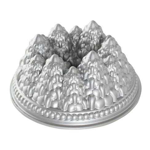 Silver Heritage Bundt® Pan - Nordic Ware