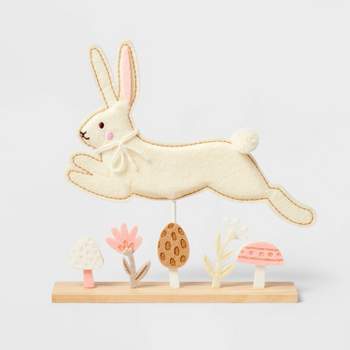 Easter Bunny Tabletop Scene - Spritz™