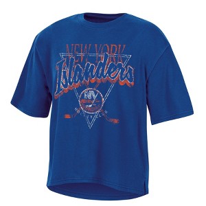 NHL New York Islanders Women's Short Sleeve Dark Fashion T-Shirt - 1 of 3