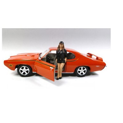 1.24 scale model cars