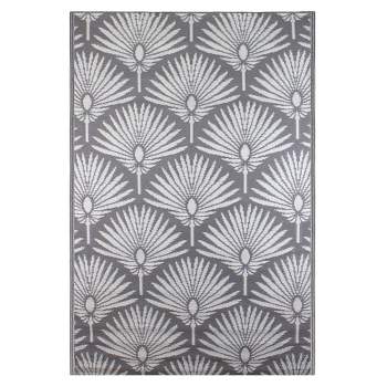 Northlight 4' x 6' Gray and White Fan Leaf Rectangular Outdoor Area Rug