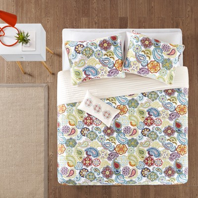 Ivory and Multicolor Reversible Microfiber Full Quilt Set