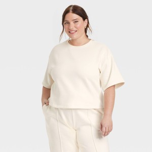 Women's Leisure Studio Short Sleeve Fleece Top - Universal Thread™ - 1 of 3