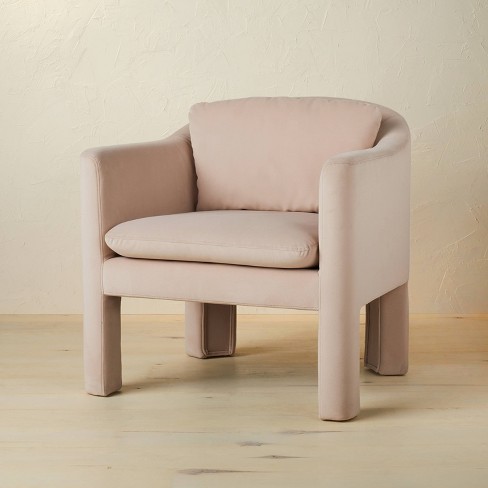 Blush best sale reading chair