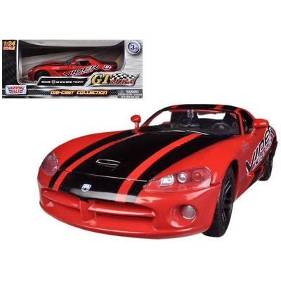 2003 Dodge Viper SRT-10 #8 Red with Black Stripes "GT Racing" Series 1/24 Diecast Model Car by Motormax
