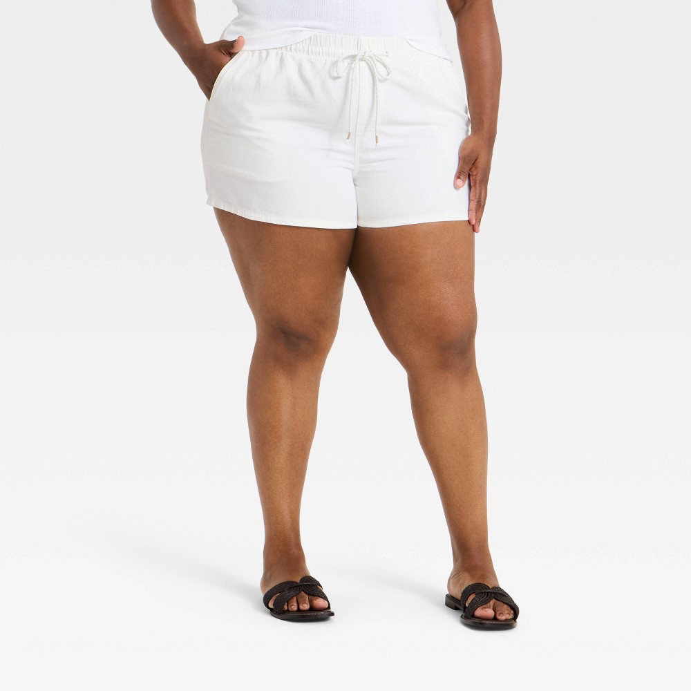 Women's Mid-Rise Linen-Blend Pull-On Beach Denim Shorts 3.5" - Universal Thread™ White XL