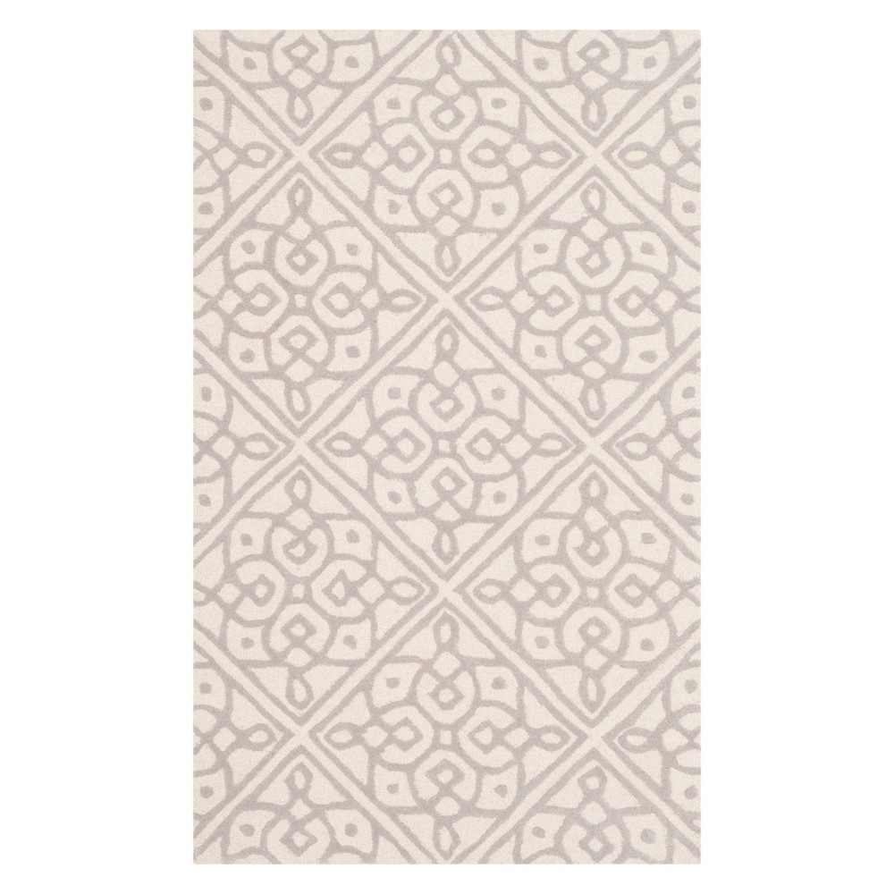 3'x5' Medallion Tufted Accent Rug Ivory/Gray - Safavieh