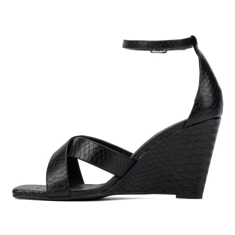 Fashion To Figure Women's Marcie Wedge Heels - Wide Width, 3 of 7