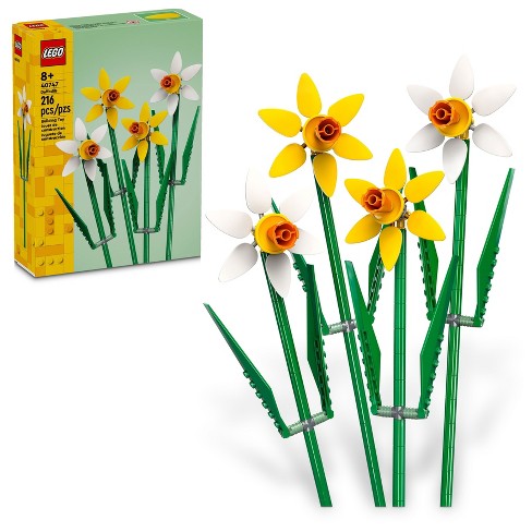 LEGO Daffodils Celebration Gift, Yellow and White Daffodil Room Decor 40747 - image 1 of 4