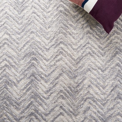 Silver Hand-Tufted Wool Rectangular 4' x 6' Area Rug