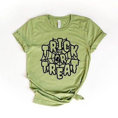 Simply Sage Market Trick Or Treat Web Short Sleeve Tee - L - Light Green