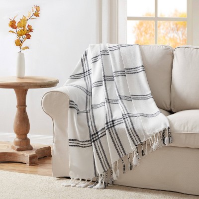 VCNY 50"x60" Leena Plaid Fringe Throw Blanket Black/White: Hypoallergenic, Machine Washable, Acrylic