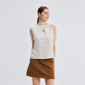Reistor Women's Boat Neck Top in Checkered Linen - 1 of 4