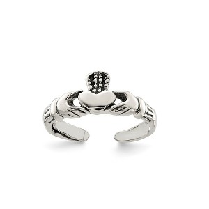Black Bow Jewelry Sterling Silver 7mm Antiqued Claddagh Tapered Toe Ring - 1 of 2
