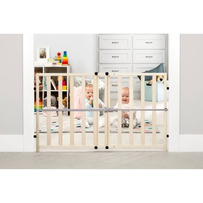 Regalo Wooden Expandable Safety Gate, Baby Gate Wooden White