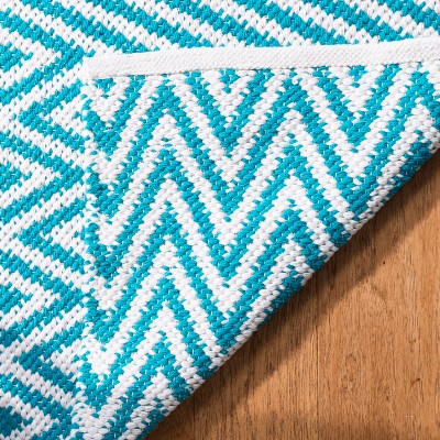 Ivory and Turquoise Chevron Handwoven Cotton Wool Rug, 5' x 8'