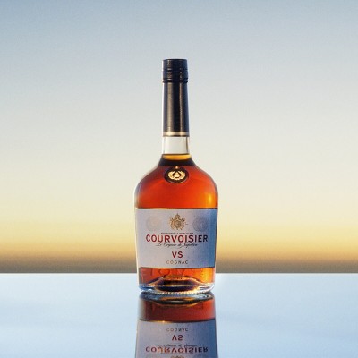 Courvoisier VS Cognac - 1.75L Bottle
