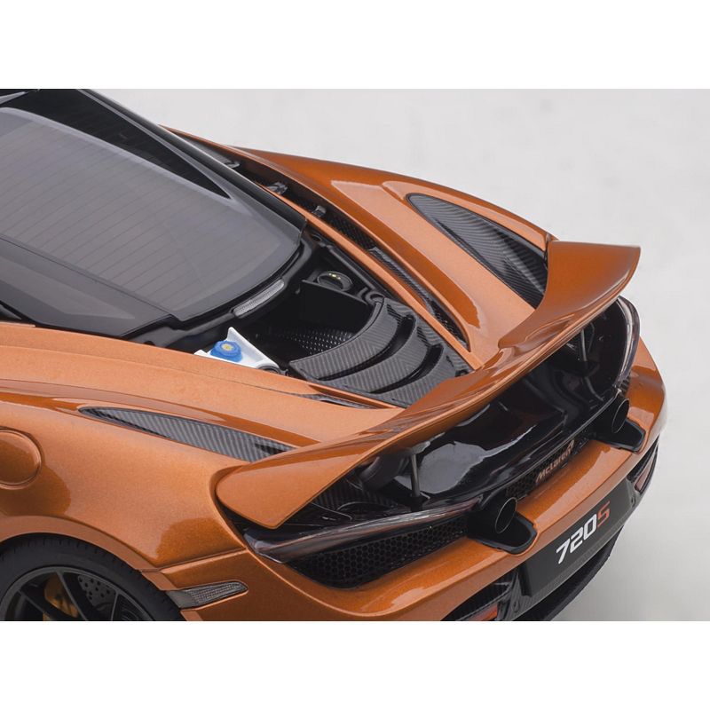 McLaren 720S Azores Orange Metallic with Black Top and Carbon Accents 1/18 Model Car by Autoart, 5 of 7