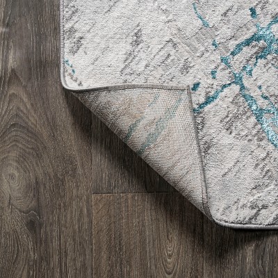 Reversible Abstract Gray Synthetic 4' x 6' Easy-Care Area Rug