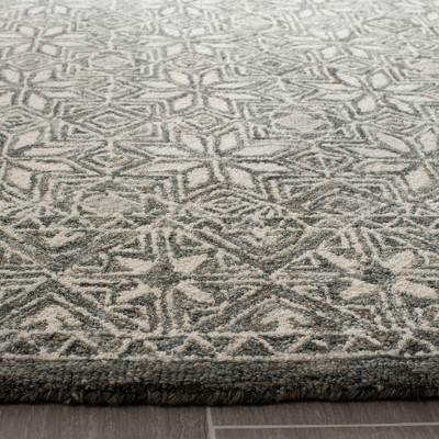Ivory Elegance Hand-Tufted Wool Round Area Rug, 47"