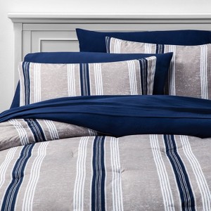 Full 7pc Printed Pattern Bedding Set Gray/Blue Stripe - Room Essentials